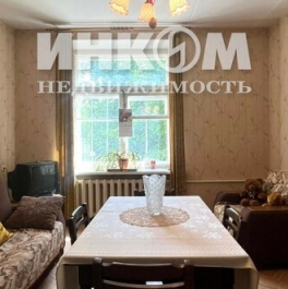 Продажа 2-комн квартиры на вторичном рынке Фрунзенская наб,  д. 36/2