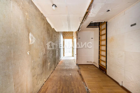 4-комн квартира ул. Подольская,  д. 17