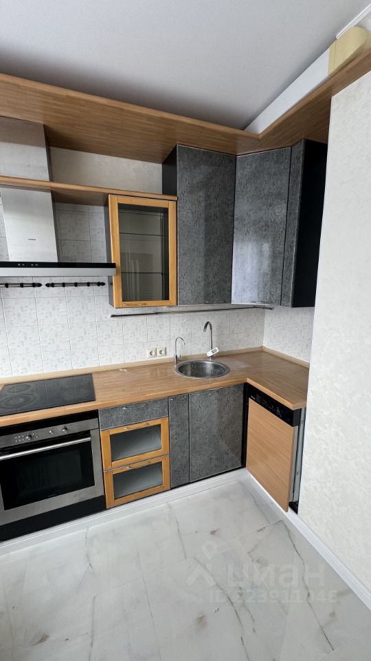 Продажа 2-комн квартиры на вторичном рынке Рублевское шоссе, 42К2