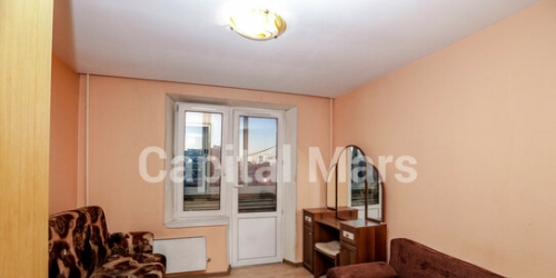 3-комн квартира улица Подвойского,  д. 26
