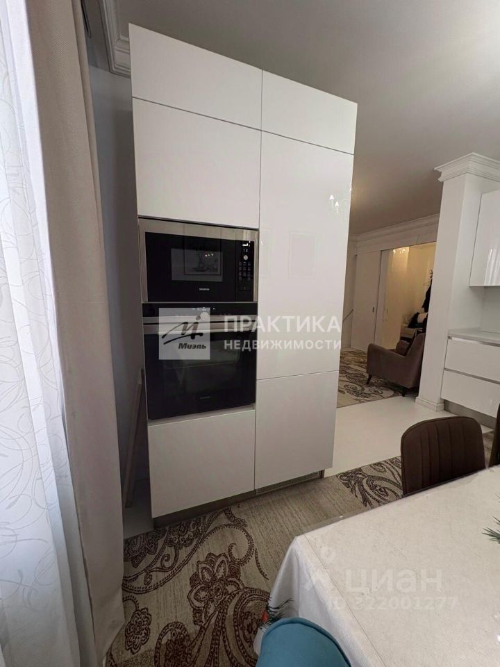 Продажа 2-комн квартиры на вторичном рынке Октябрьский пгт, улица Школьная, 1к2