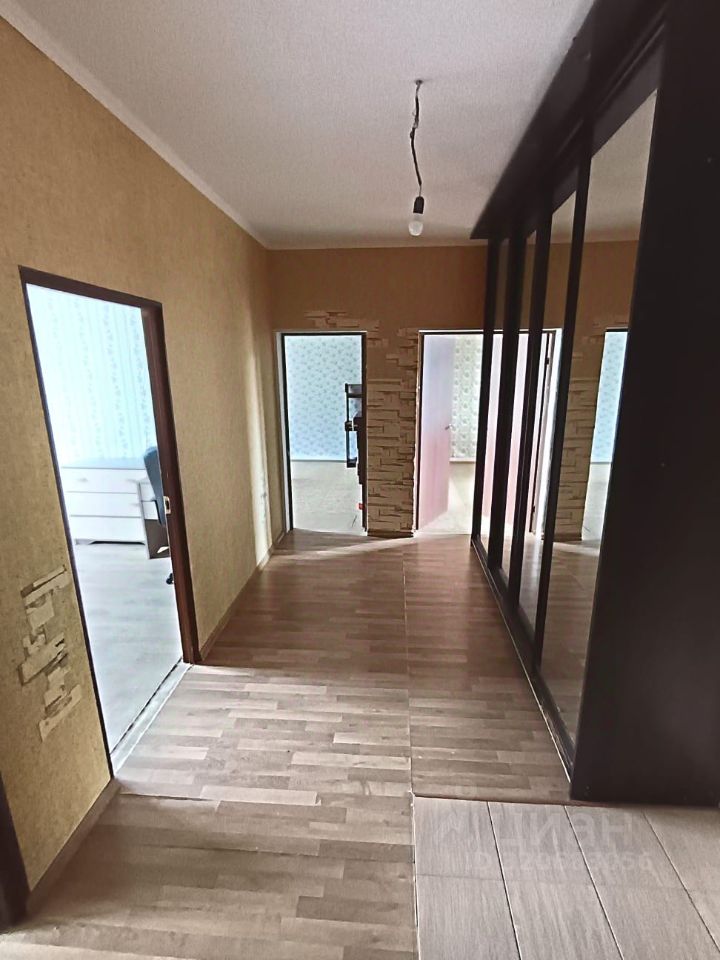 Продажа 3-комн квартиры на вторичном рынке с. Верзилово, улица Преображенская, 1к1