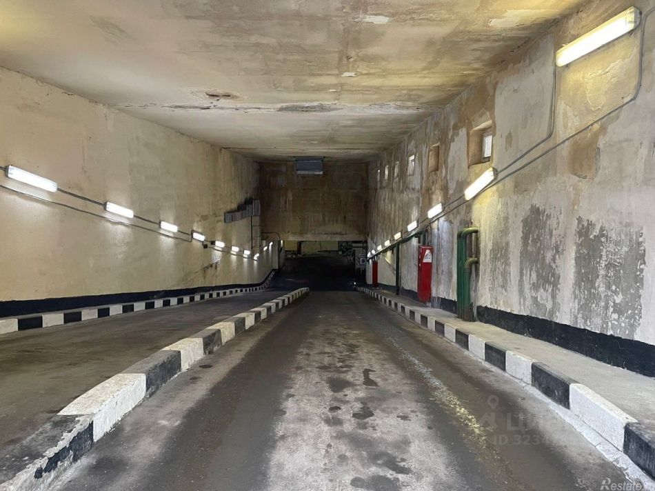 Продажа гаража улица Новаторов,  д. 4 к4