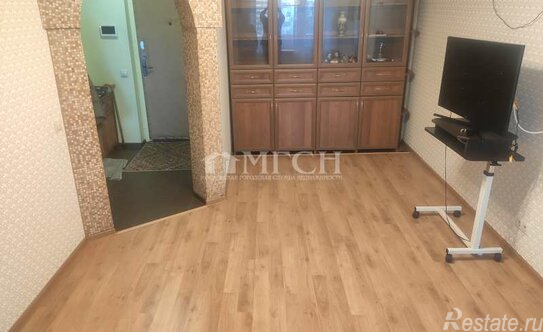 Продажа 2-комн квартиры на вторичном рынке Болотниковская улица,  д. 38 к3