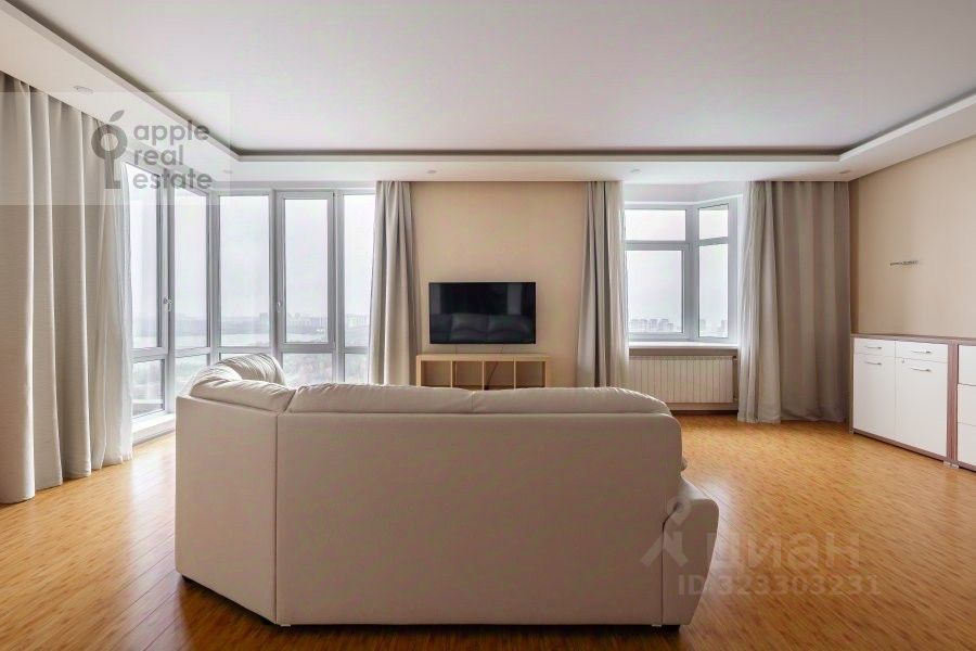 Аренда 4-комн квартиры на вторичном рынке Авиационная улица, 79А