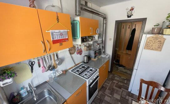 Продажа 1-комн квартиры на вторичном рынке Бронницы, Первомайский пер,  д. 40