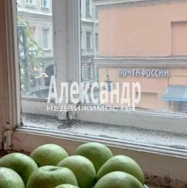 Продажа 3-комн квартиры на вторичном рынке переулок Бринько