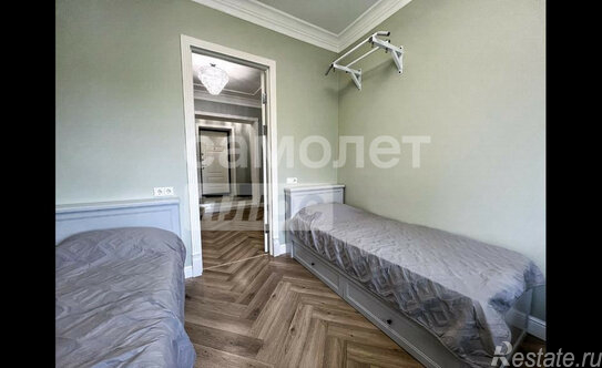 Продажа 4-комн квартиры на вторичном рынке ул Озёрная,  д. 14