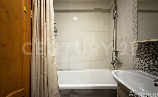 Продажа 2-комн квартиры на вторичном рынке Пушкин г, Павловское ш,  д. 25А