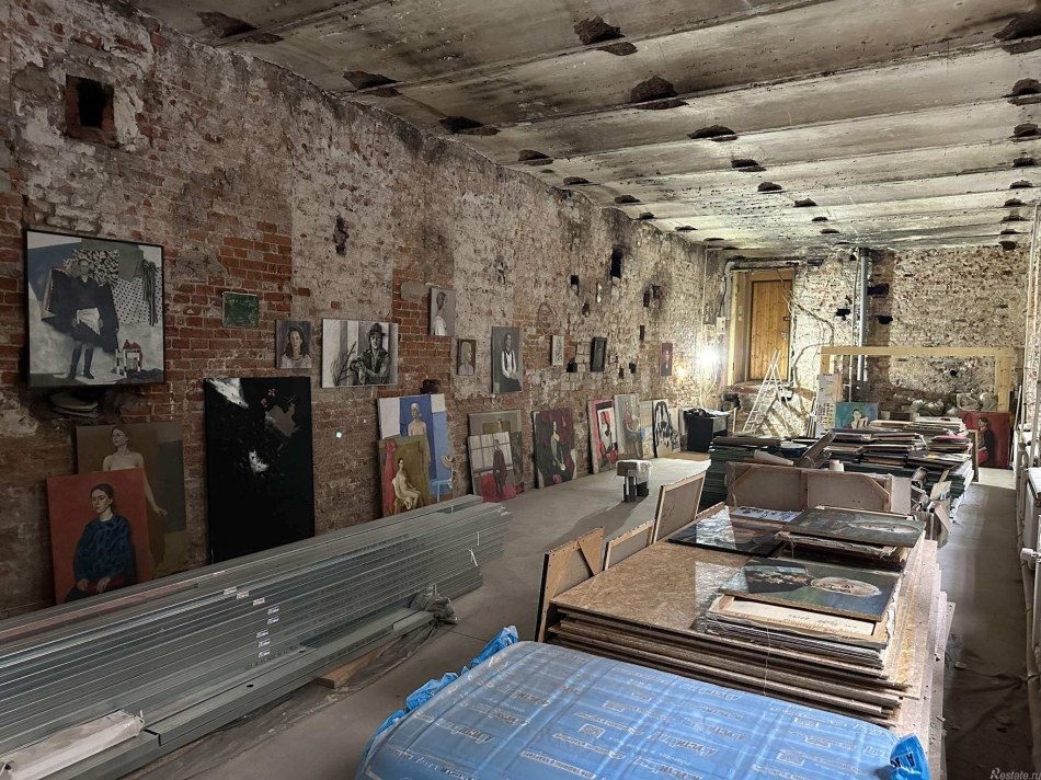 Продажа 4-комн квартиры на вторичном рынке Реки Фонтанки набережная,  д. 96