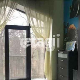 Продажа 4-комн квартиры на вторичном рынке Парголовский пер., 8
