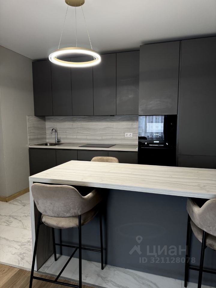 Продажа 3-комн квартиры на вторичном рынке Ильменский проезд, 17к2