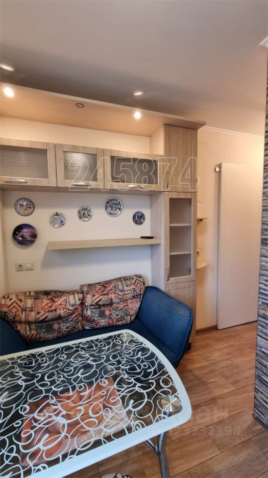 Аренда 1-комн квартиры на вторичном рынке Изумрудная улица, 11