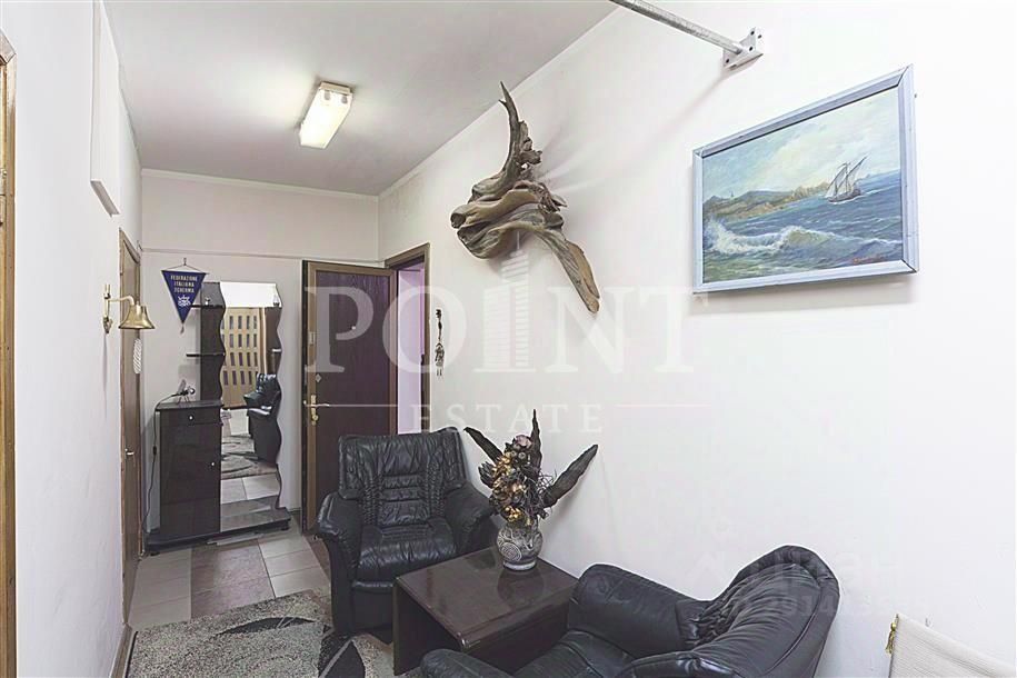 Продажа 4-комн квартиры на вторичном рынке улица Вавилова, 97