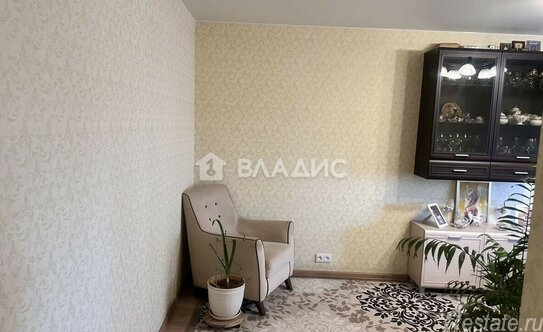 Продажа 2-комн квартиры на вторичном рынке ул Окская,  д. 4,  к. 3