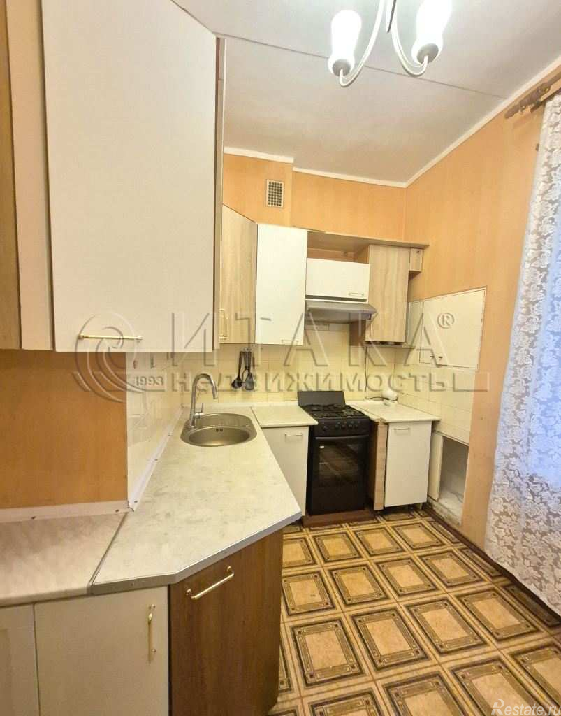 Продажа 2-комн квартиры на вторичном рынке Невский пр-кт.,  д. 97