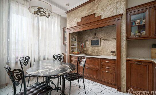 Продажа 3-комн квартиры на вторичном рынке Песочная наб,  д. 12