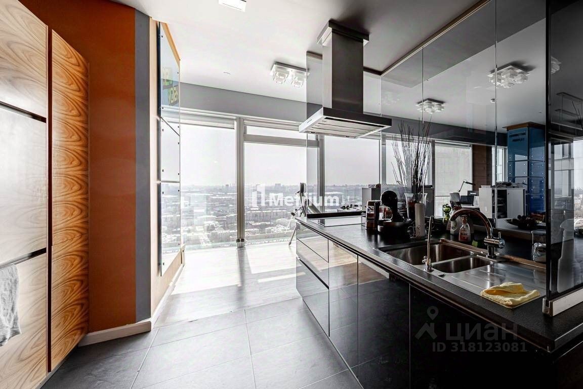 Продажа 3-комн квартиры на вторичном рынке набережная Пресненская, 8с1