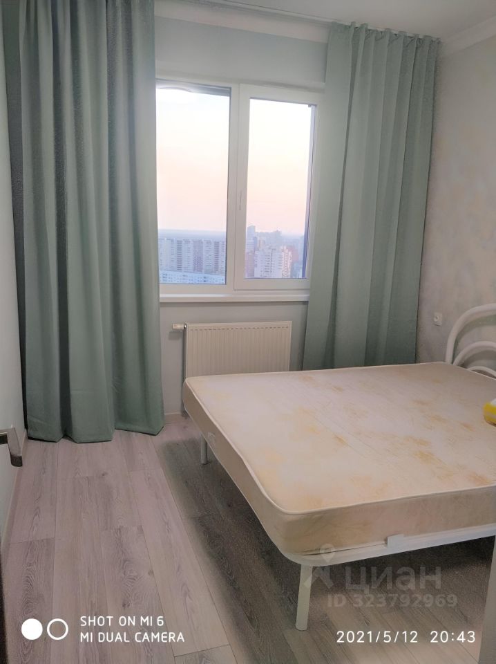 Аренда 2-комн квартиры на вторичном рынке Парашютная улица, 34