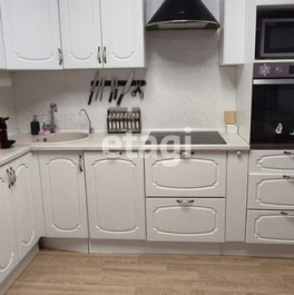 Продажа 1-комн квартиры на вторичном рынке Ветеранов пр-кт,  д. 171 к5