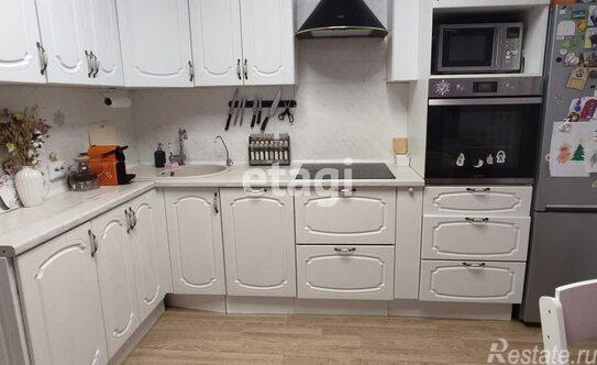 Продажа 1-комн квартиры на вторичном рынке Ветеранов пр-кт,  д. 171 к5