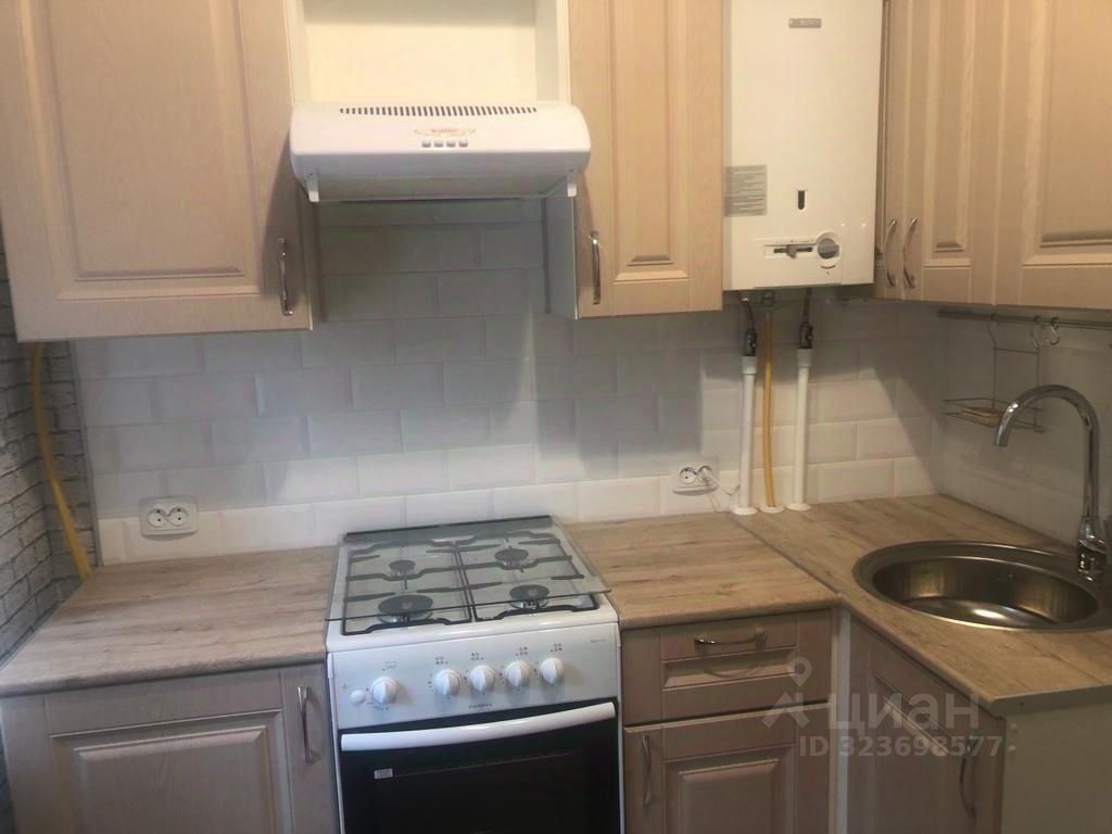 Аренда 2-комн квартиры на вторичном рынке Дибуновская улица, 39