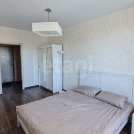 Продажа 1-комн квартиры на вторичном рынке Маршала Казакова ул,  д. 70,  к. 1 стр 2