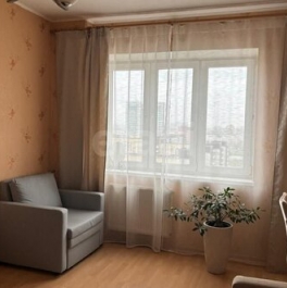 Продажа 1-комн квартиры на вторичном рынке Бухарестская М. ул,  д. 6 к1