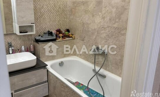 Продажа 2-комн квартиры на вторичном рынке ул Авиационная,  д. 79,  к. 2