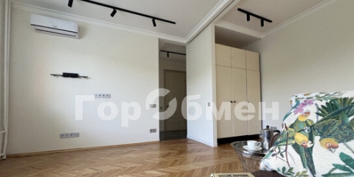 1-комн квартира улица Серёгина,  д. 3