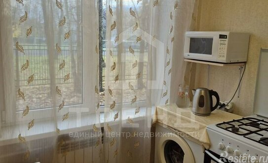 Продажа 3-комн квартиры на вторичном рынке Космонавтов пр-кт,  д. 28 к2