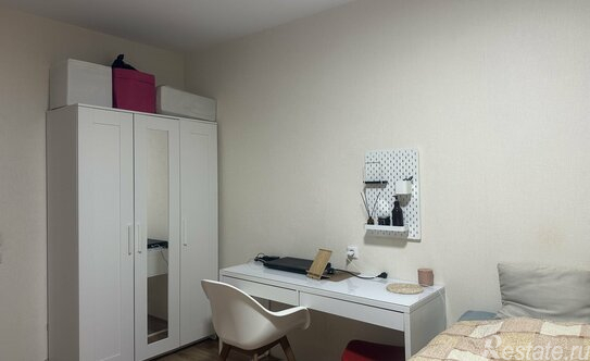 Продажа 2-комн квартиры на вторичном рынке улица Даниила Хармса