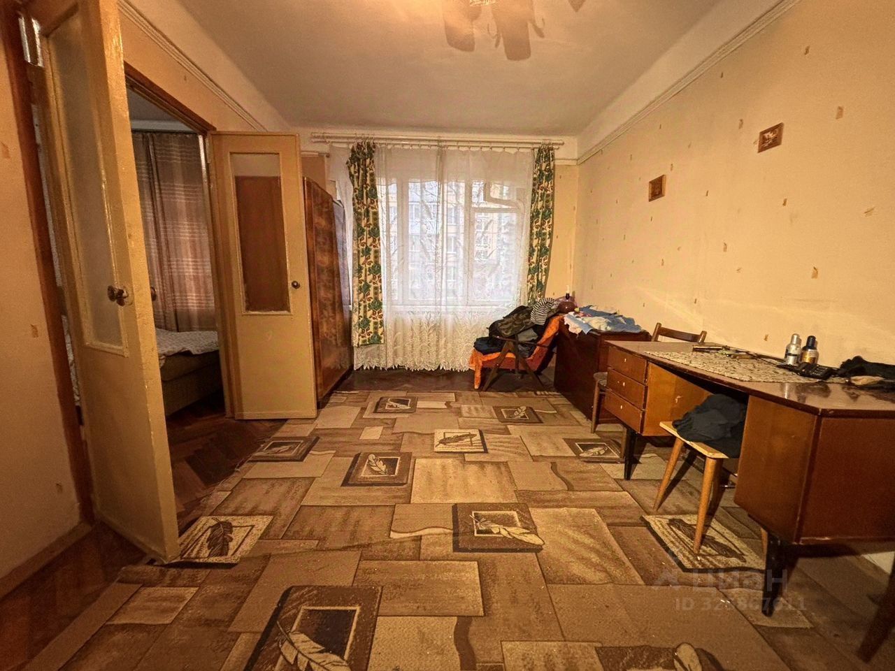 Продажа 2-комн квартиры на вторичном рынке Новоизмайловский проспект, 38К2