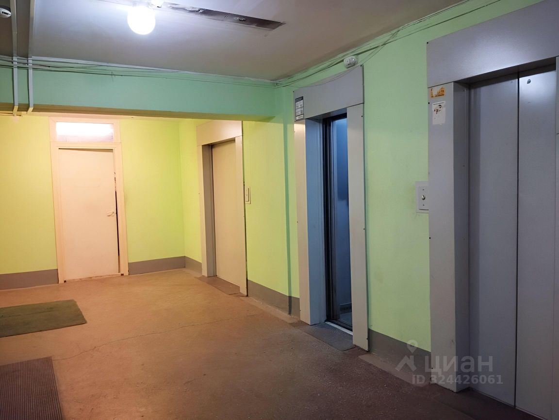 Продажа комнаты проспект Ударников, 49к1