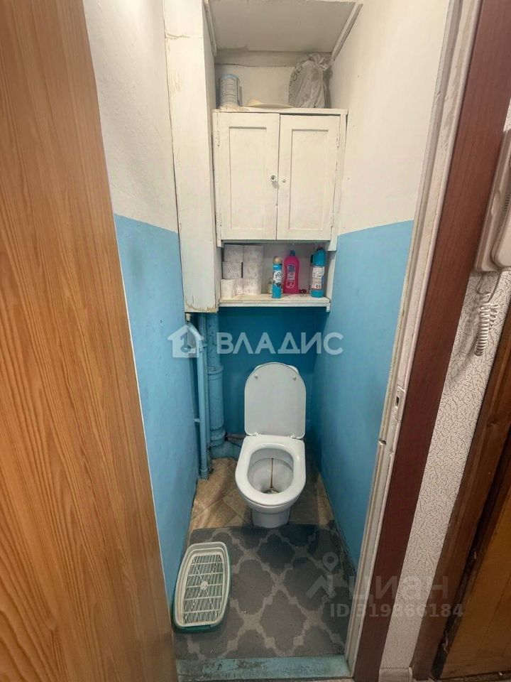 Продажа 4-комн квартиры на вторичном рынке Горелово тер., улица Коммунаров, 124