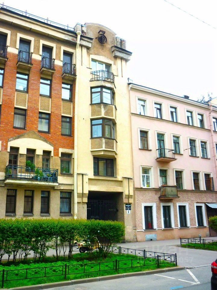 Продажа 3-комн квартиры на вторичном рынке Верейская улица, 26