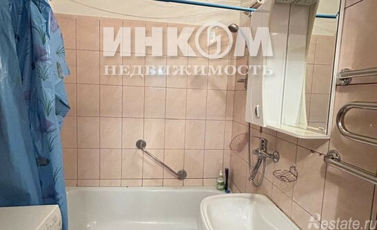 Продажа 1-комн квартиры на вторичном рынке Химки, ул Совхозная,  д. 18