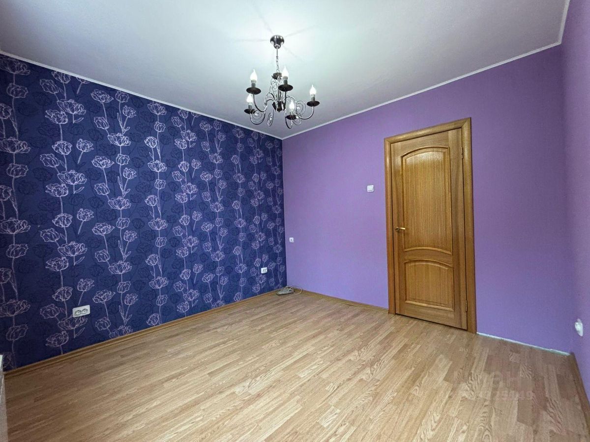 Продажа 1-комн квартиры на вторичном рынке Железнодорожный мкр, Балашиха, улица Калинина,  д. 3