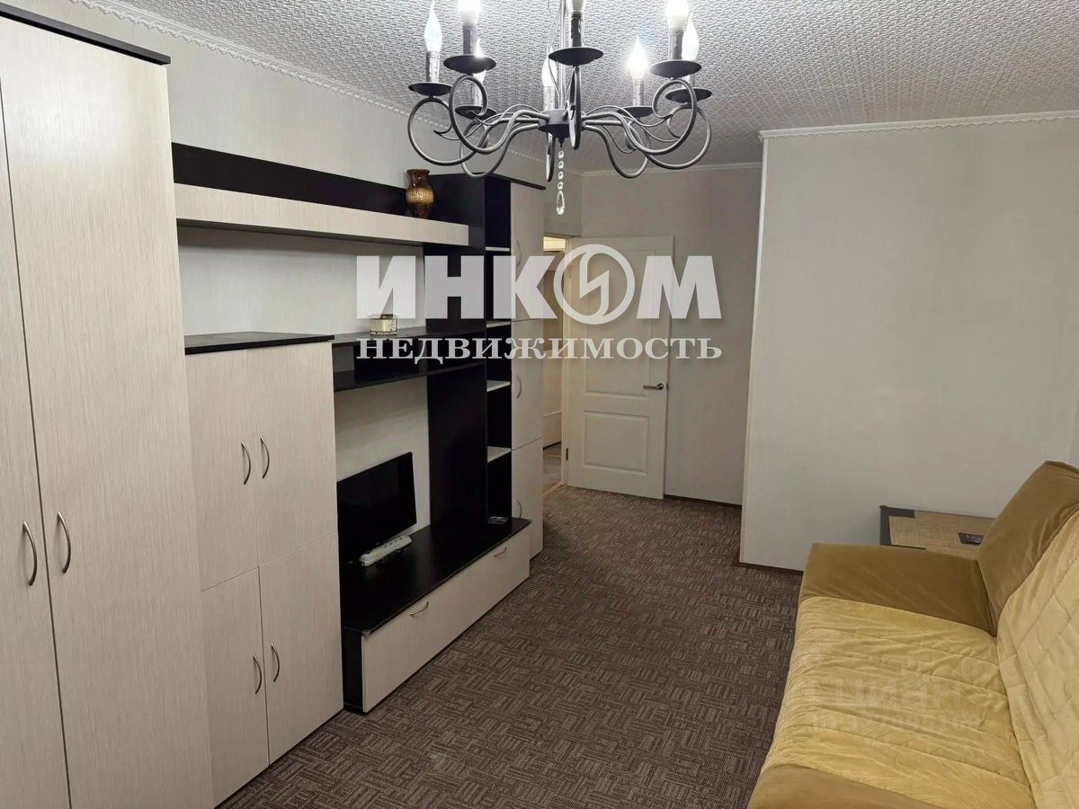 Продажа 2-комн квартиры на вторичном рынке Химки, Юбилейный проспект, 58