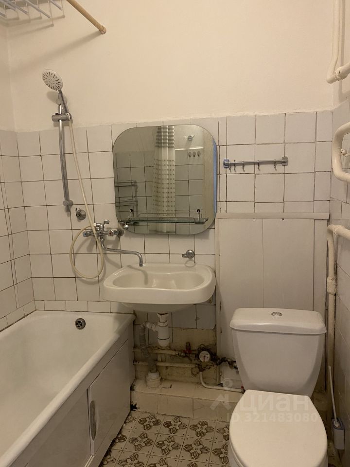 Продажа 1-комн квартиры на вторичном рынке Одинцово, Вокзальная улица, 7