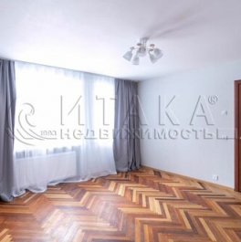 Продажа 4-комн квартиры на вторичном рынке улица Уточкина,  д. 5