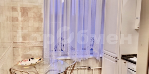 3-комн квартира улица Кухмистерова, 13