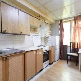 Продажа 2-комн квартиры на вторичном рынке Артековская улица,  д. 4 к2