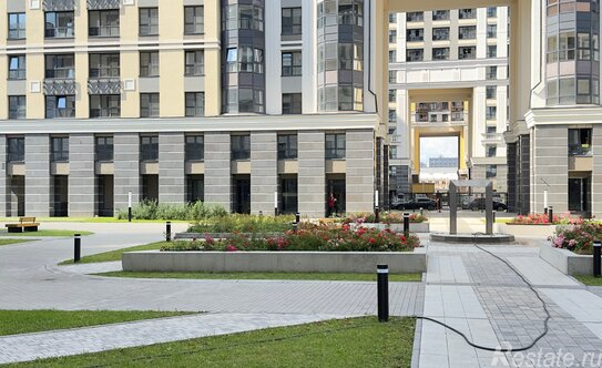 Продажа 2-комн квартиры на вторичном рынке Московский пр-кт,  д. 71 к3