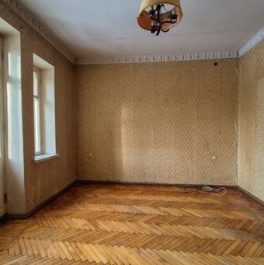 Продажа 2-комн квартиры на вторичном рынке Московский пр-кт,  д. 151а