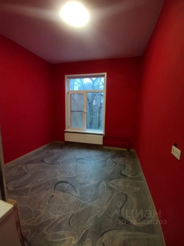 Продажа 1-комн квартиры на вторичном рынке пос. Дубровский, улица Турова, 12Б