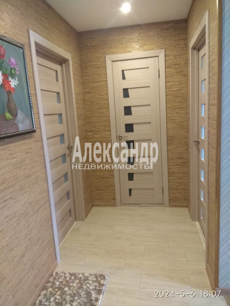 Продажа 3-комн квартиры на вторичном рынке Кузнечное пос., Юбилейная ул. ,  д. 11