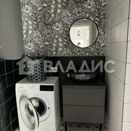 Продажа 2-комн квартиры на вторичном рынке Красноказарменная улица,  д. 14А к6
