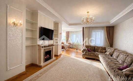 Продажа 4-комн квартиры на вторичном рынке ул Архитектора Власова,  д. 18