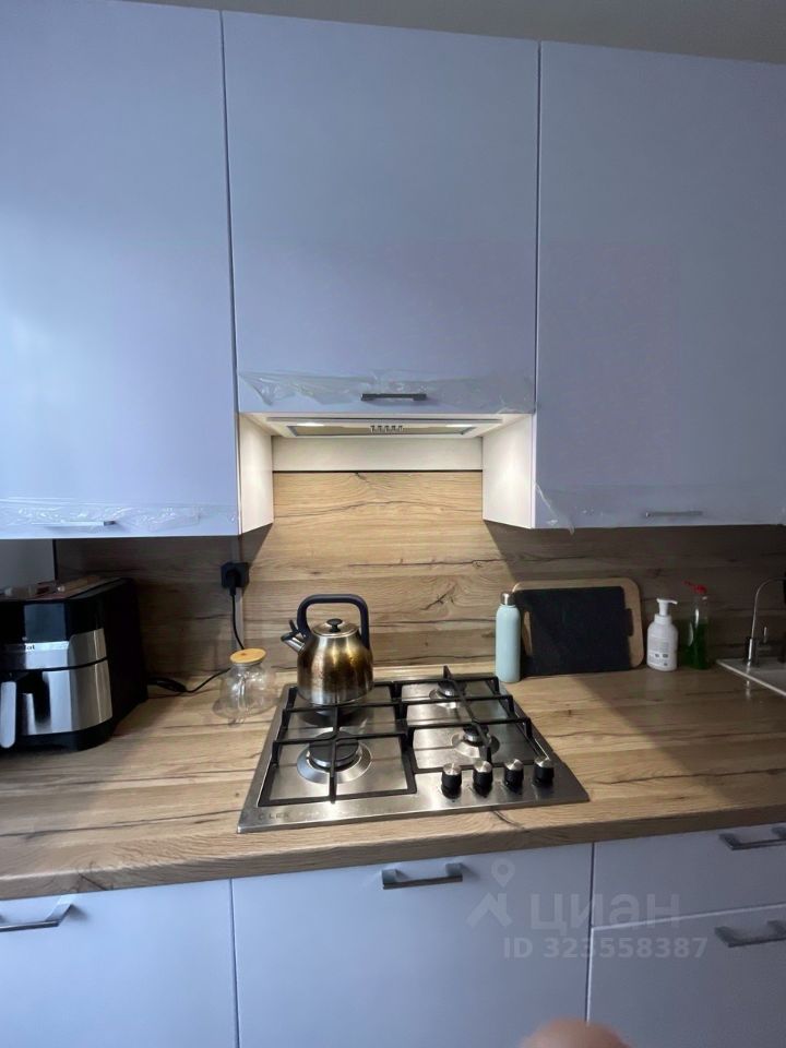 Продажа 1-комн квартиры на вторичном рынке улица Симонова, 9К3